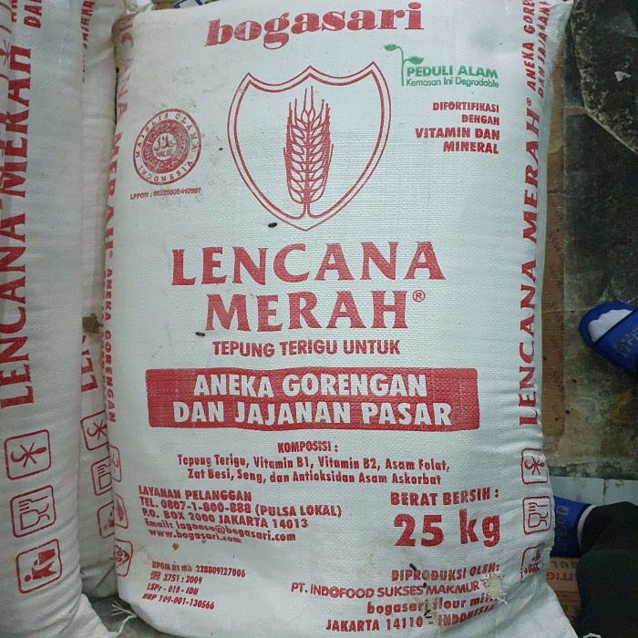 Tepung Terigu Lencana Merah 25kg - Bogasari - 1 Bal / Karung