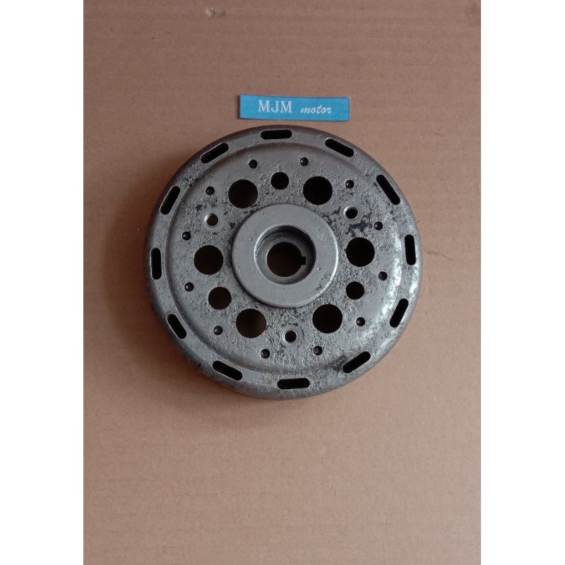 magnet vario 125 magnet mahnit vario 125 old flywheel