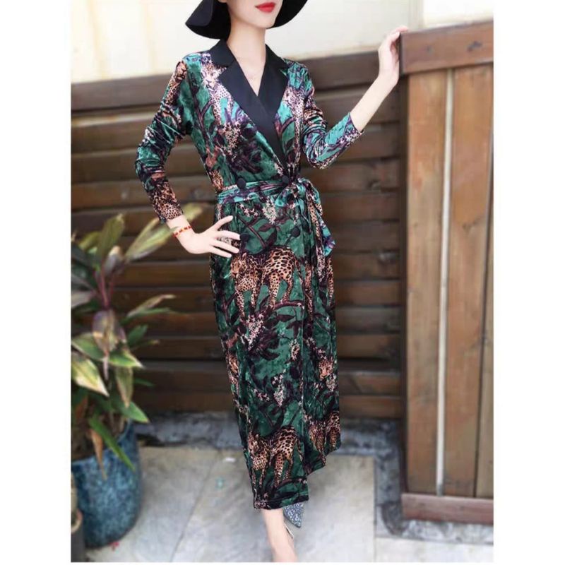26670 Auter panjang bunga Velvet Import wanita terbaru Auter panjang Velvet Import Wanita Kekinian