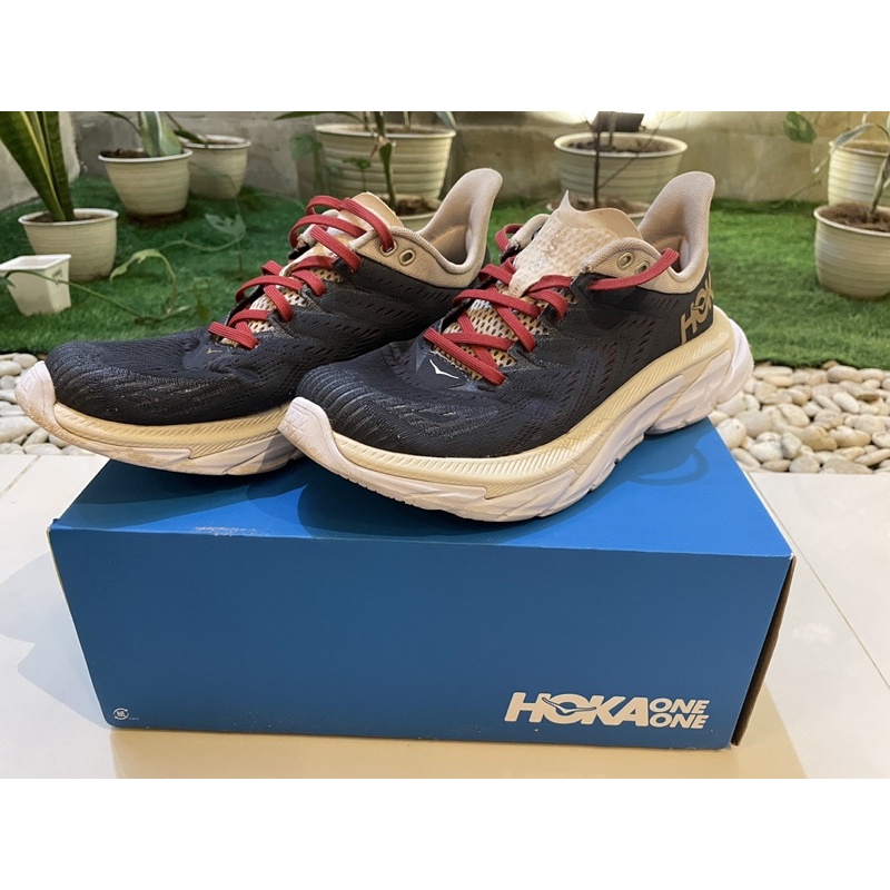 Hoka one one Clifton Edge