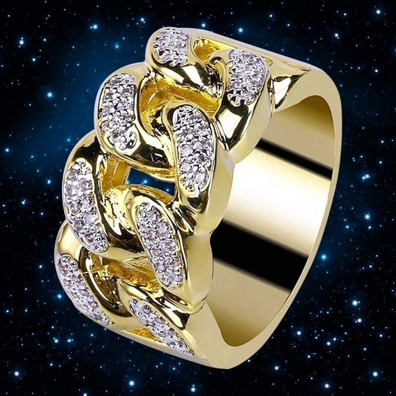 Cincin Fashion Emas Stainless Steel Dengan Perhiasan Zirkonia Hadiah Pesta Pernikahan Untuk Pria Dan Wanita