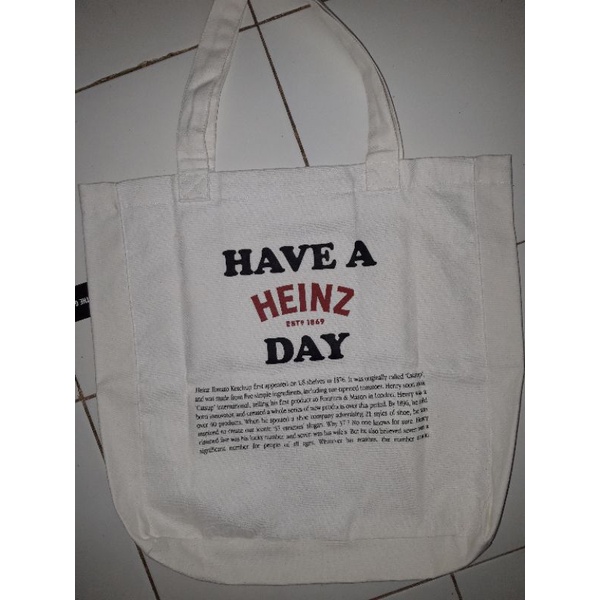 Totebag the goods dept.