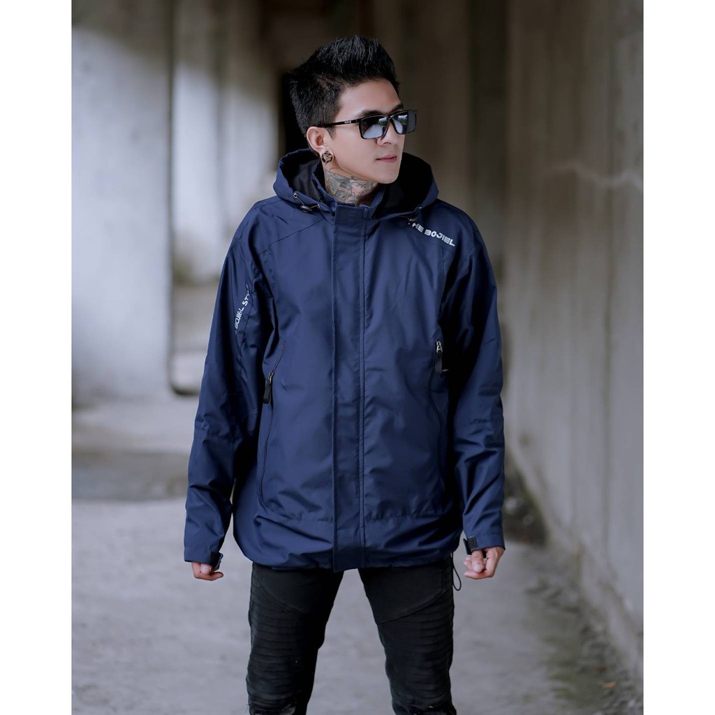 Jaket Parasut Pria Dan Wanita Waterproof Hoodie Jumbo Outdoor Distro Keren Murah