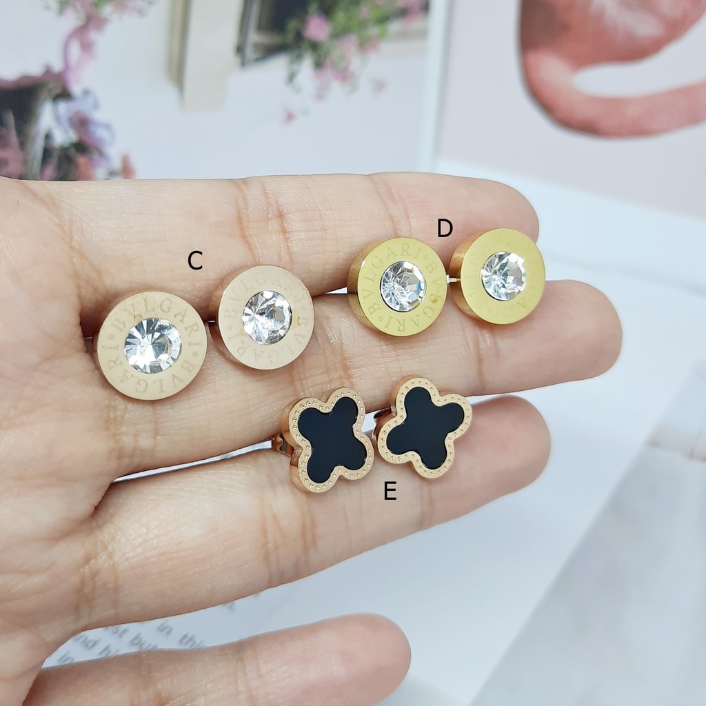 Anting Titanium Tusuk Bulat Romawi Rose Gold - BE342