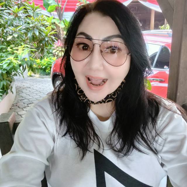 etty_hadiyati