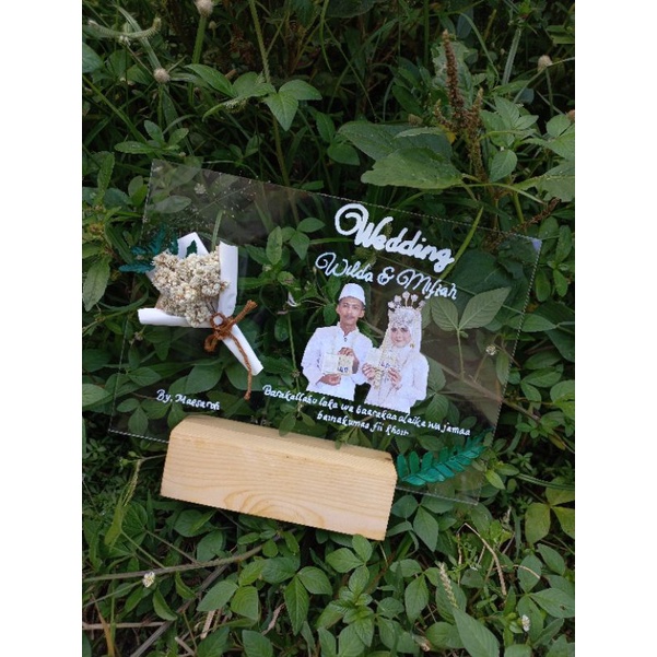 

Type Stand Acrylic/Size A5/KADO UNIK/ GIFT WEDDING, BIRTHDAY, GRADUATION, ANNIVERSARY DLL