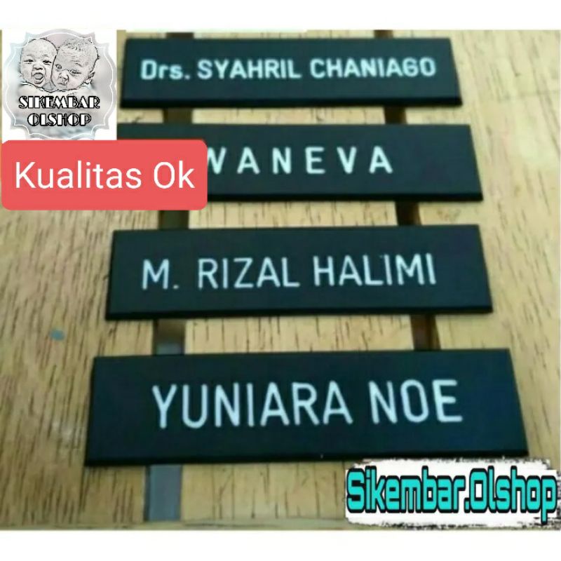 

Papan Nama Dada PDH PNS Siswa / Name Tag Gravo Hitam Dove PENITI & MAGNET . Kualitas Terbaik !
