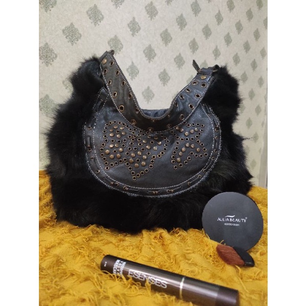 tas preloved bulu kuda