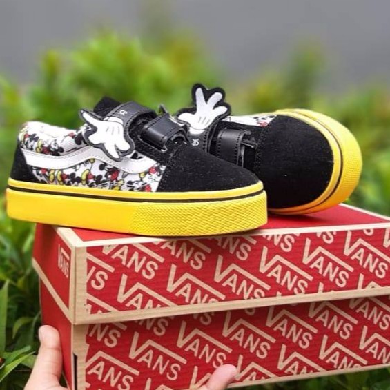 SEPATU ANAK VANS DISNEY MICKY MOUSE HOTAM PUTIH FASHION VANS TANGAN
