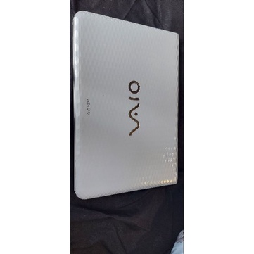 Laptop..Sony..VaioWhite