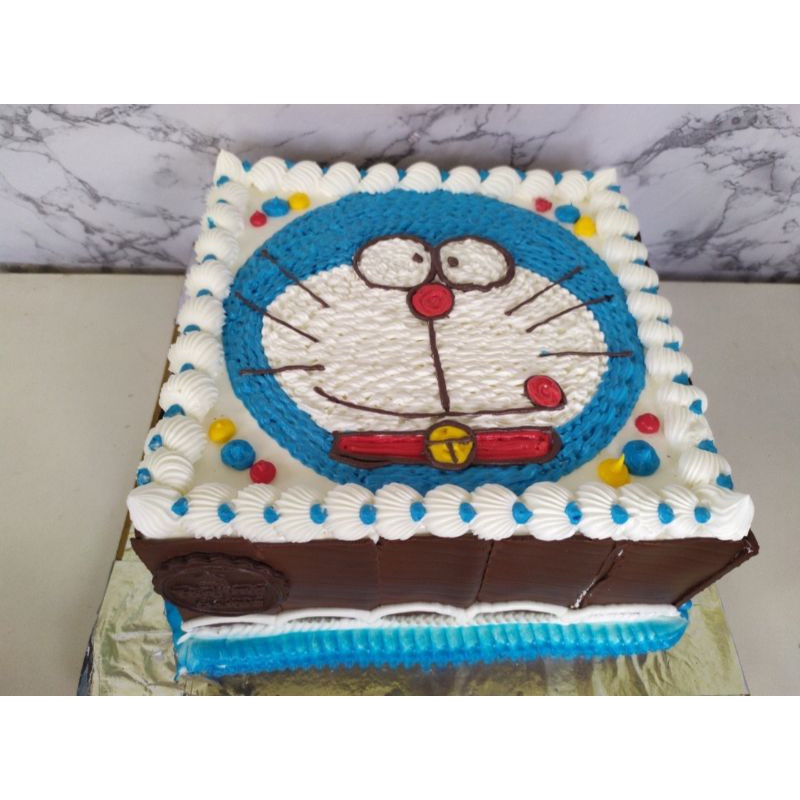 

Kue Ulang Tahun Doraemon 20 X 20
