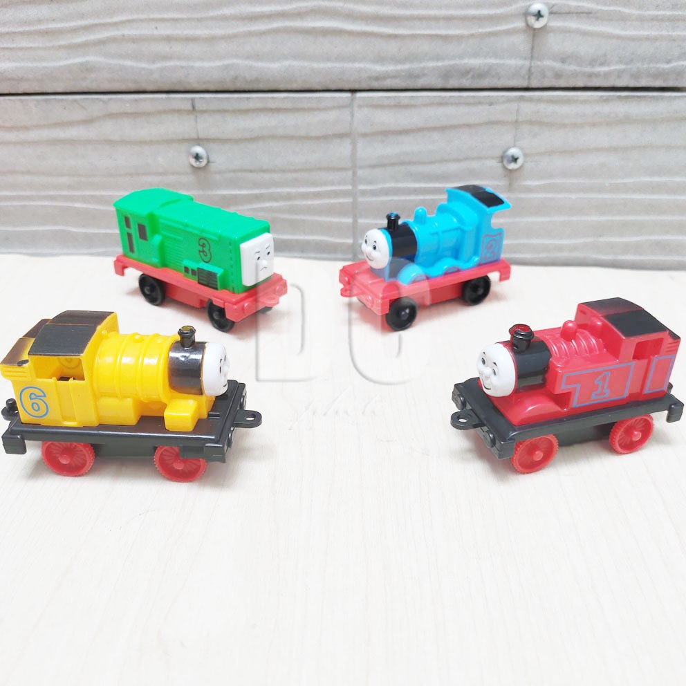 Thomase Tomase Tomas Thonas Train Set 4in1 Mainan Lokomotif Kereta Api Thomas &amp; Friends