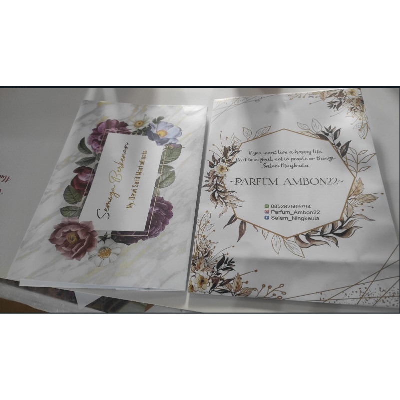 

Paperbag hemat A LANDSCAPE (ukuran 26x7x18) BACA deskripsi please