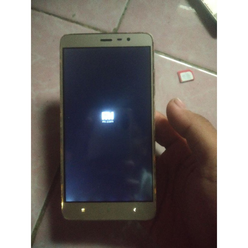 xiomi note 3 ram 2/16 minus baca deskripsi