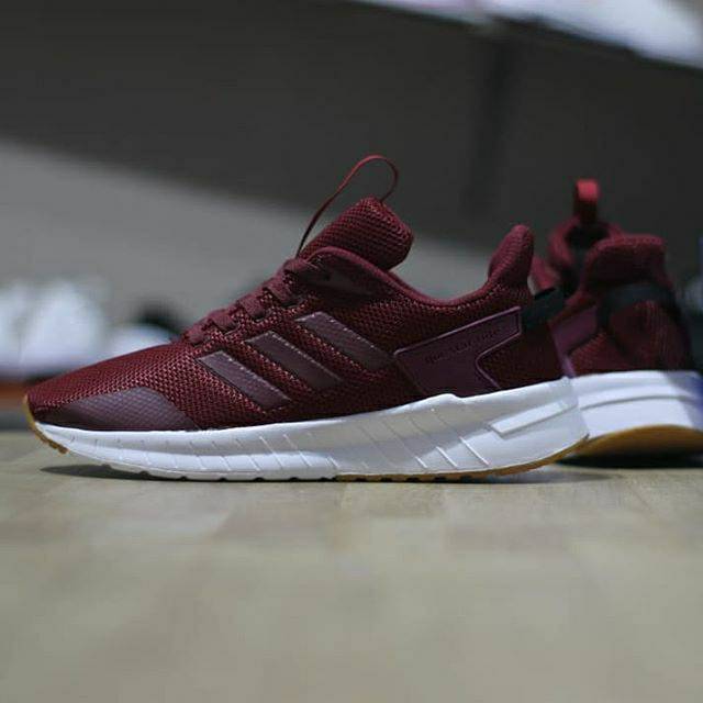 Adidas Questar Ride