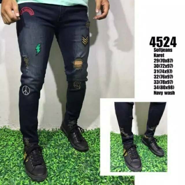 18Collection Celana Jeans Pria  Sobek With Patch Motif