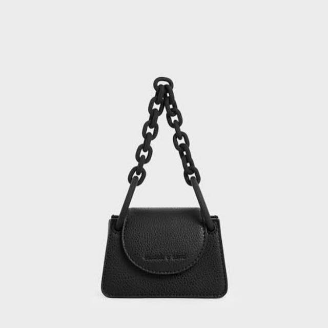 Cnk chunky chain handle mini bag