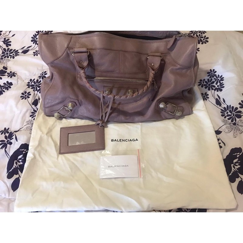 authentic preloved balenciaga agneau work bag