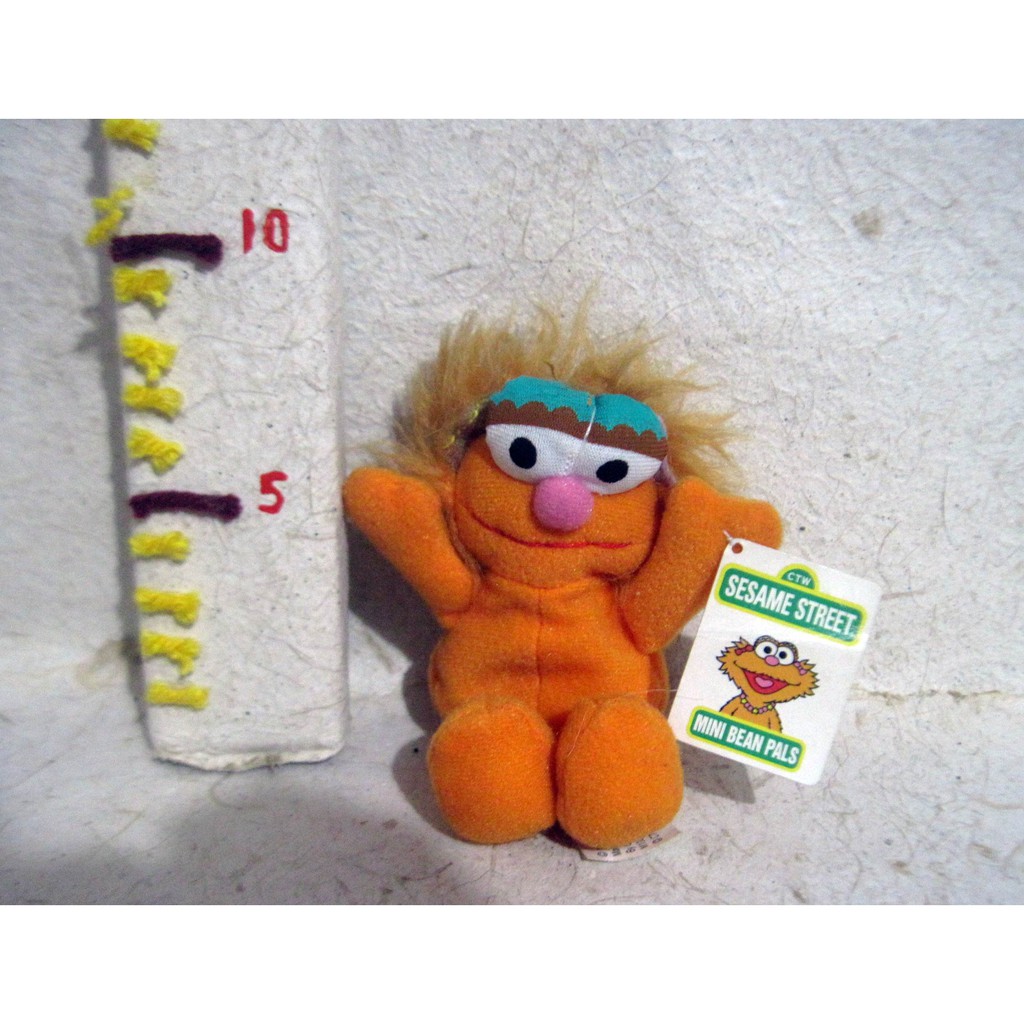 Boneka Zoe Sesame Street Original Official MCD Prize Mini Bean Pals