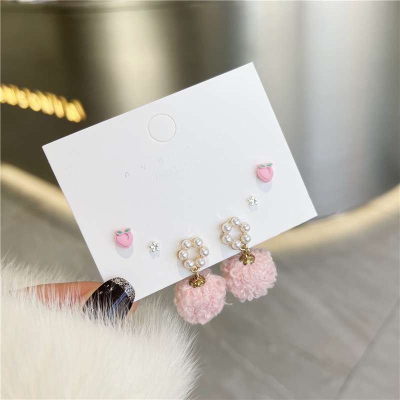 6pcs / Set Anting Tusuk Bentuk Pita / Bintang / Bola Plush Bahan Alloy Gaya Korea Untuk Wanita