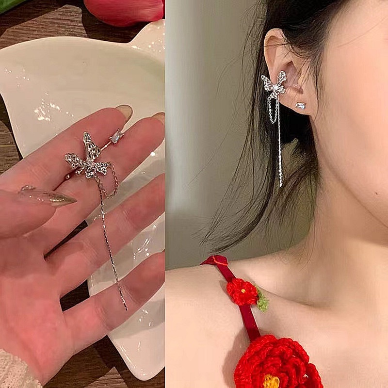 Anting Tusuk Asimetris Model Kupu-Kupu Dengan Rumbai Gaya Korea Untuk Wanita Butterfly