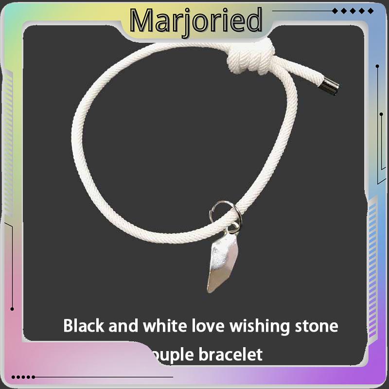 2 Pcs Gelang Couple Magnet Mahnet Hitam Dan Putih Cinta Batu Persahabatan Aksesoris-MJD