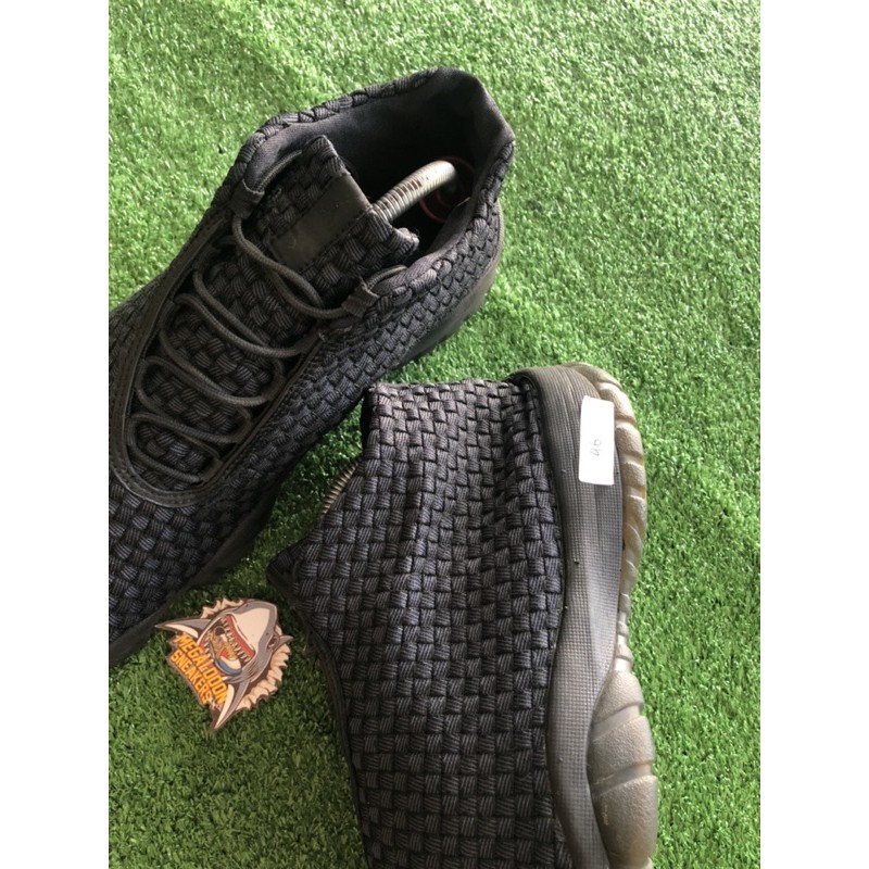 jordan future triple