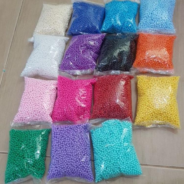 

Q0S 1/4 pon Manik susu 4mm dan 6 mm kemasan SERI WARNA 1 NZ REF