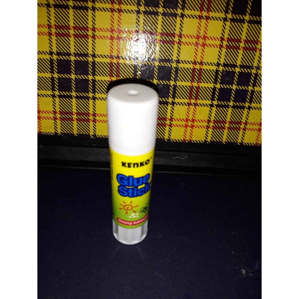 

Lem Stick Kecil