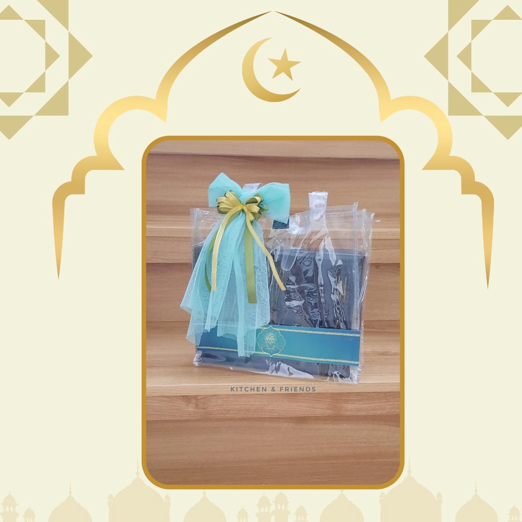 

Parcel Hampers Lebaran Alquran Cordoba