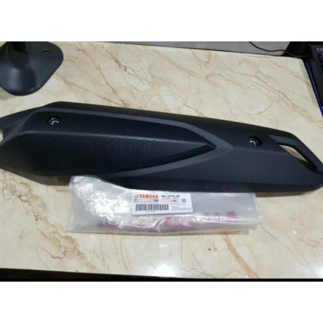 COVER KNALPOT LEXI AEROX 155 2017-2020  ORIGINAL YGP