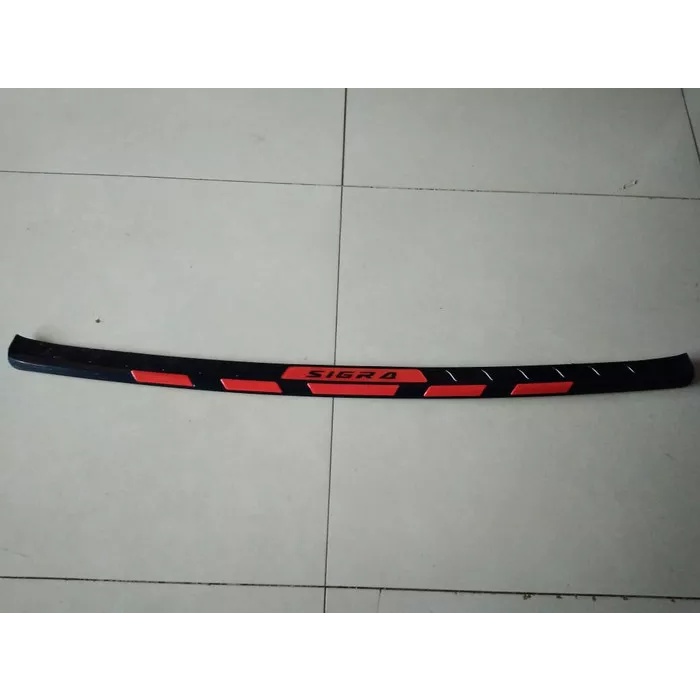 DAIHATSU SIGRA SILL PLATE BELAKANG REAR SCUFF PLATE SIGRA 2 TONE AKSESORIS MOBIL DAIHATSU SIGRA