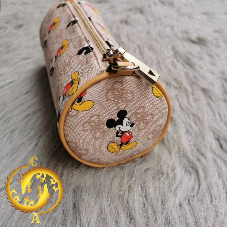 [CLEARANCE SALE] GUESS SLINGBAG SHANTAL MICKEY SERIES AUTHENTIC QUALITY