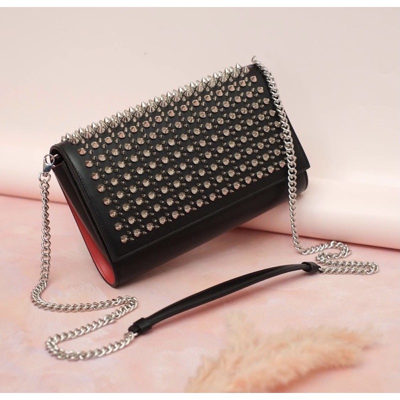 Louboutin Paloma Clutch Calf Paris / Spikes