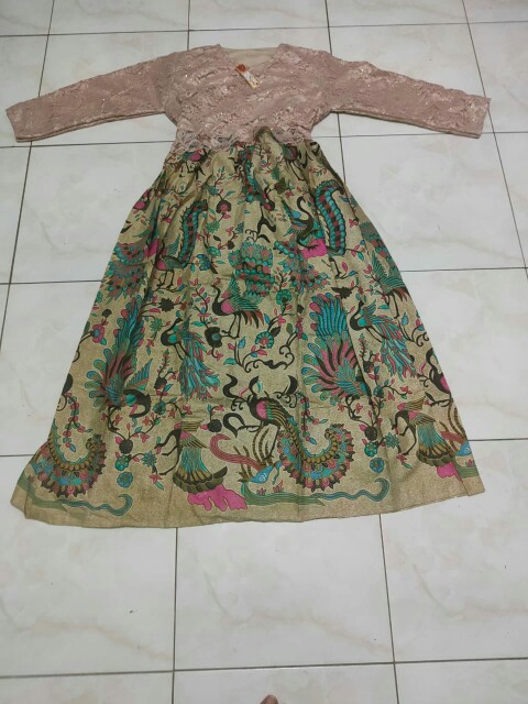 Set Batik Couple Kebaya Brokat Cendrawasih/kamaratih