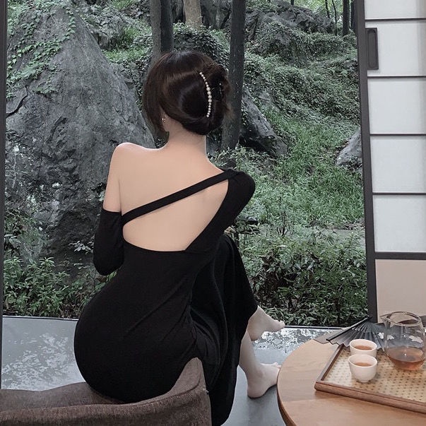 Red Eropa dan Amerika Seksi Feminim Off-The-Shoulder Off-Back Pertemuan Tahunan Gaun Malam Acara Gambar Gaun Tas Pinggang Hip Celah Rok Panjang