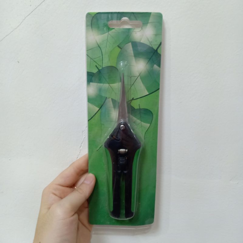 

Gunting Kakian Walet / Gunting Serba Guna