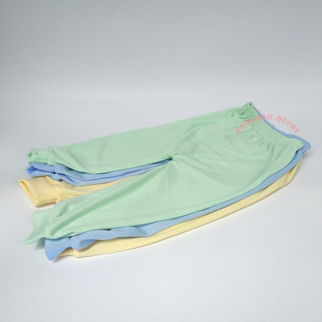 Celana panjang bayi warna polos dengan rib grosir dan ecer Celana panjang bayi warna polos dengan rib grosir dan ecer