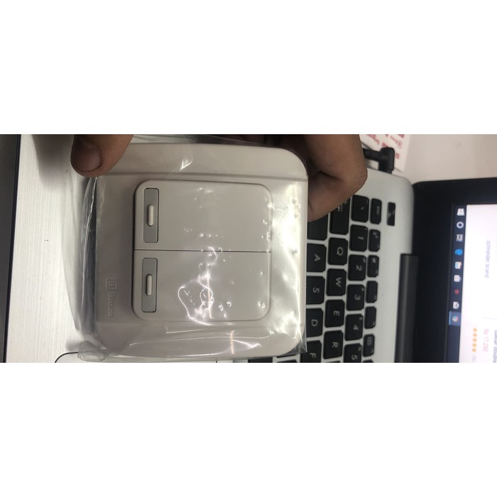 Saklar Broco - Saklar - Perlengkapan Listrik Saklar Broco Galleo Snowwhite Saklar Double Seri Produk