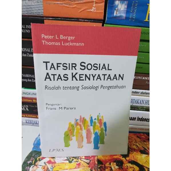 TAFSIR SOSIAL ATAS KENYATAAN peter l. berger