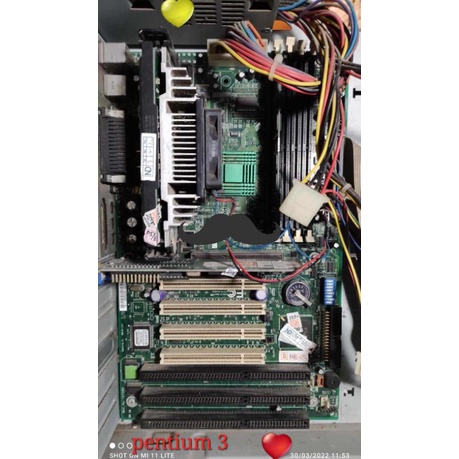 CPu Pentium 3 isa 3 Samsung BuildUp  Vga memory hardisk power supply chasing semua satu merk mulus j