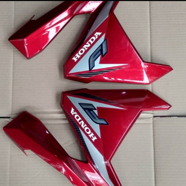 Cover sayap vario 125 led merah maroon 2015
