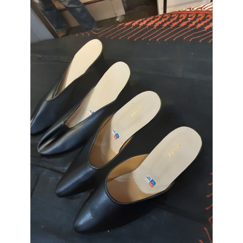 Sandal Selop Perempuan