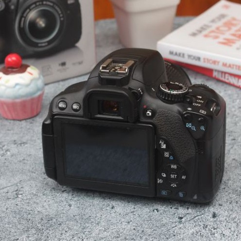 Kamera Canon EOS 650D Lensa Kit - Garansi 7 Hari - Setara DSLR M10 700D 1300D-2