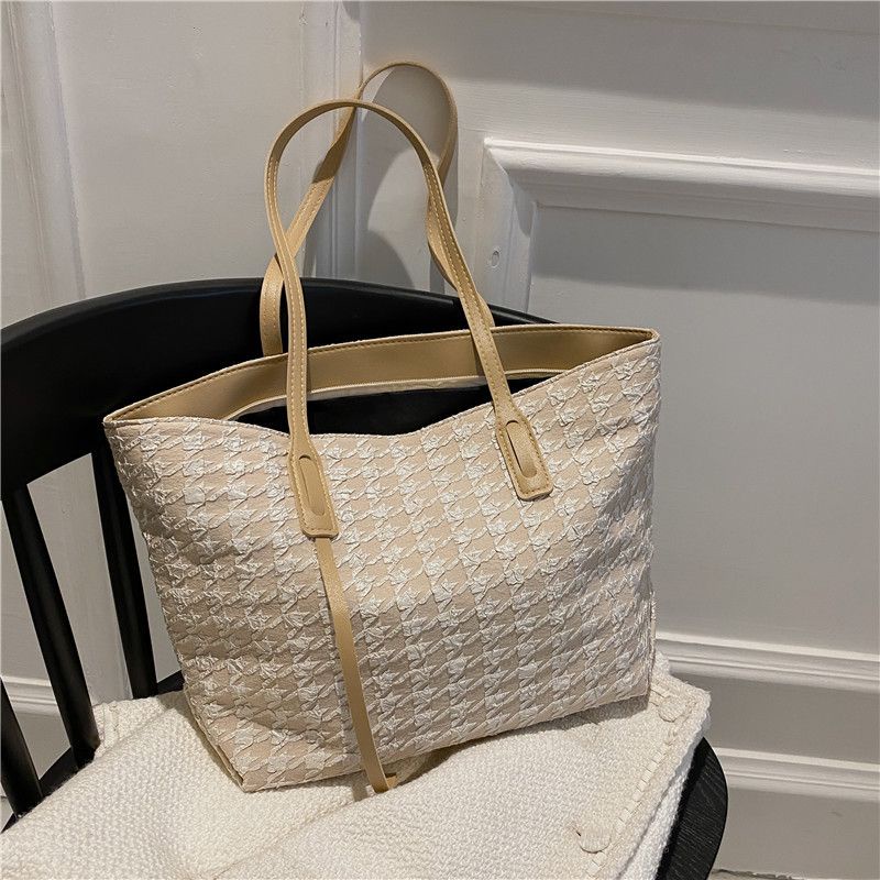 TAS TOTE UKURAN BESAR PENUTUP RESTLETING IMPORT MURAH Tote Bag Canvas Tas Fashion Import Wanita Pere