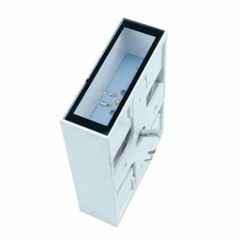 Lampu dinding outdoor 2 arah
