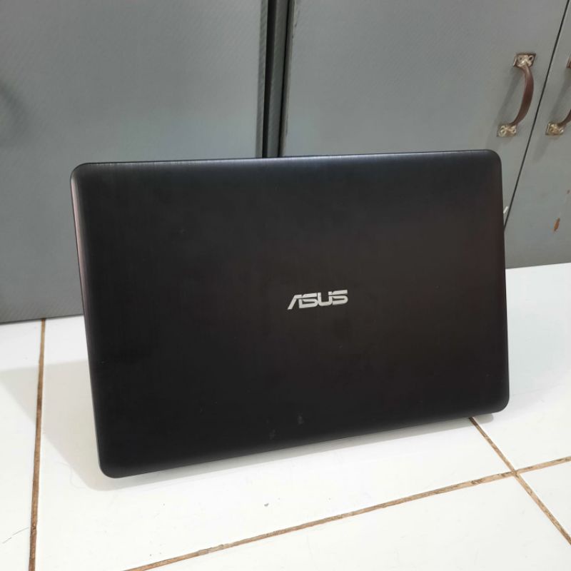 Laptop X541Sa Celeron N3060 Ram 4GB HDD 500GB Layar 15 inch windows 10 Siap pakai mulus