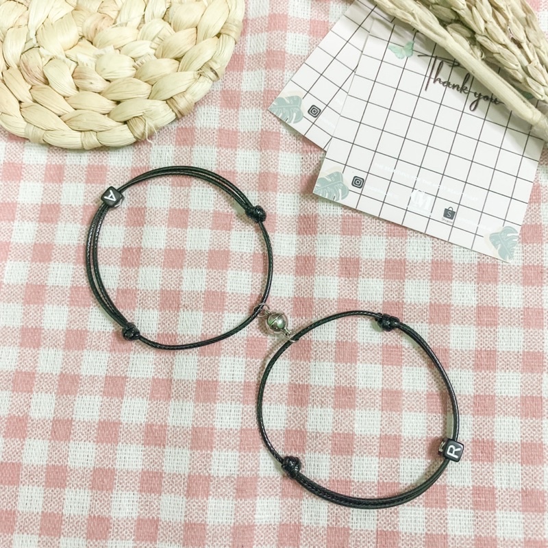 GELANG INISIAL COUPLE MAGNET BISA NAMA