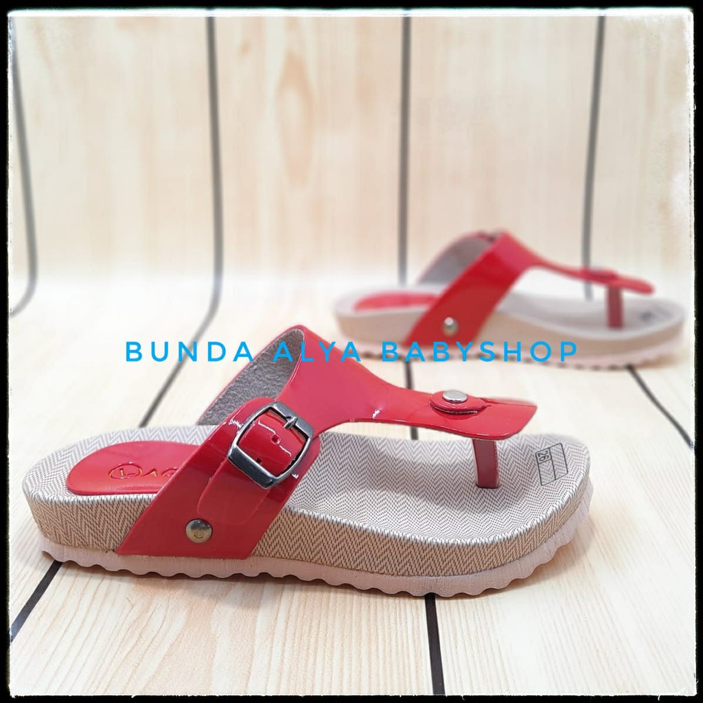 Sendal Jepit Anak Perempuan Usia 4 5 6 Tahun Alas Karet - Sendal Anak Cewek Casual Tali MERAH Anti Licin Size 27 - 32