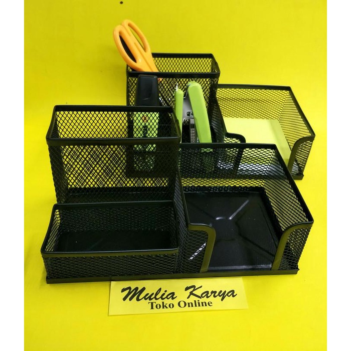 

Delia | Desk Set Jaring 3 Sekat Termasuk Tempat Kertas Memo / Tempat Pen Jala
